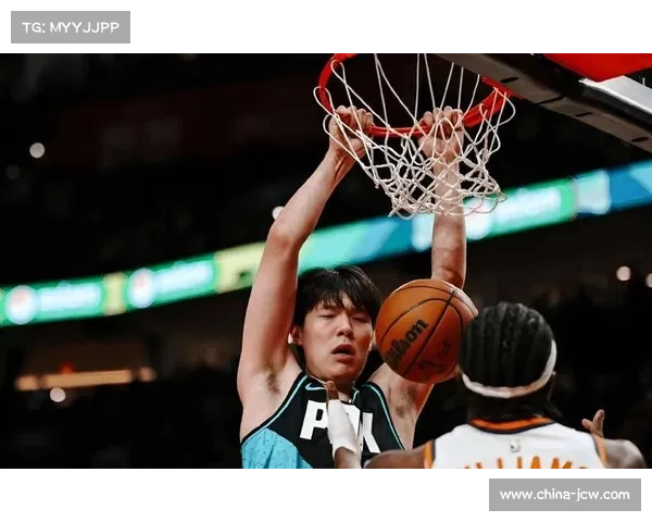 开拓者亨德森替补28分6助攻 中国球员杨瀚森垃圾时间登场得5分1篮板